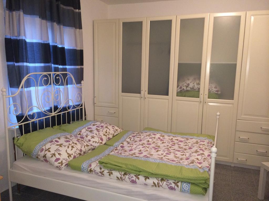 White House Bochum Ehrenfeld Apartment Стая снимка