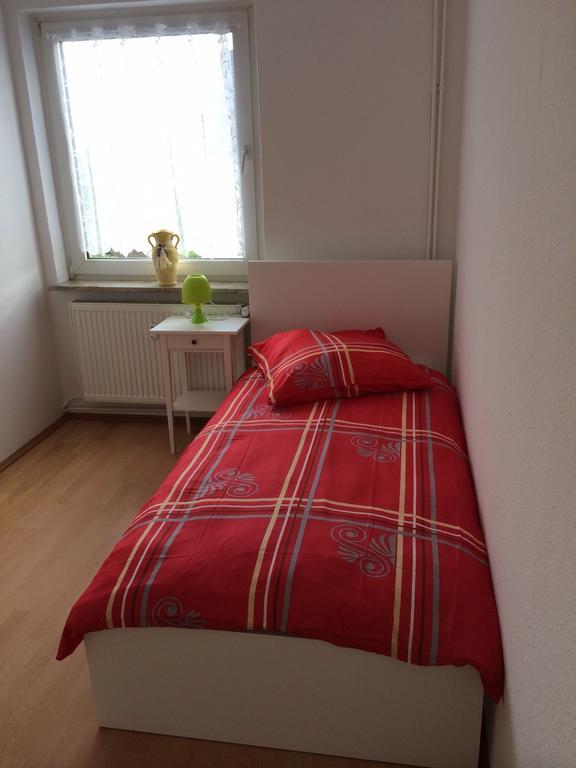 White House Bochum Ehrenfeld Apartment Стая снимка