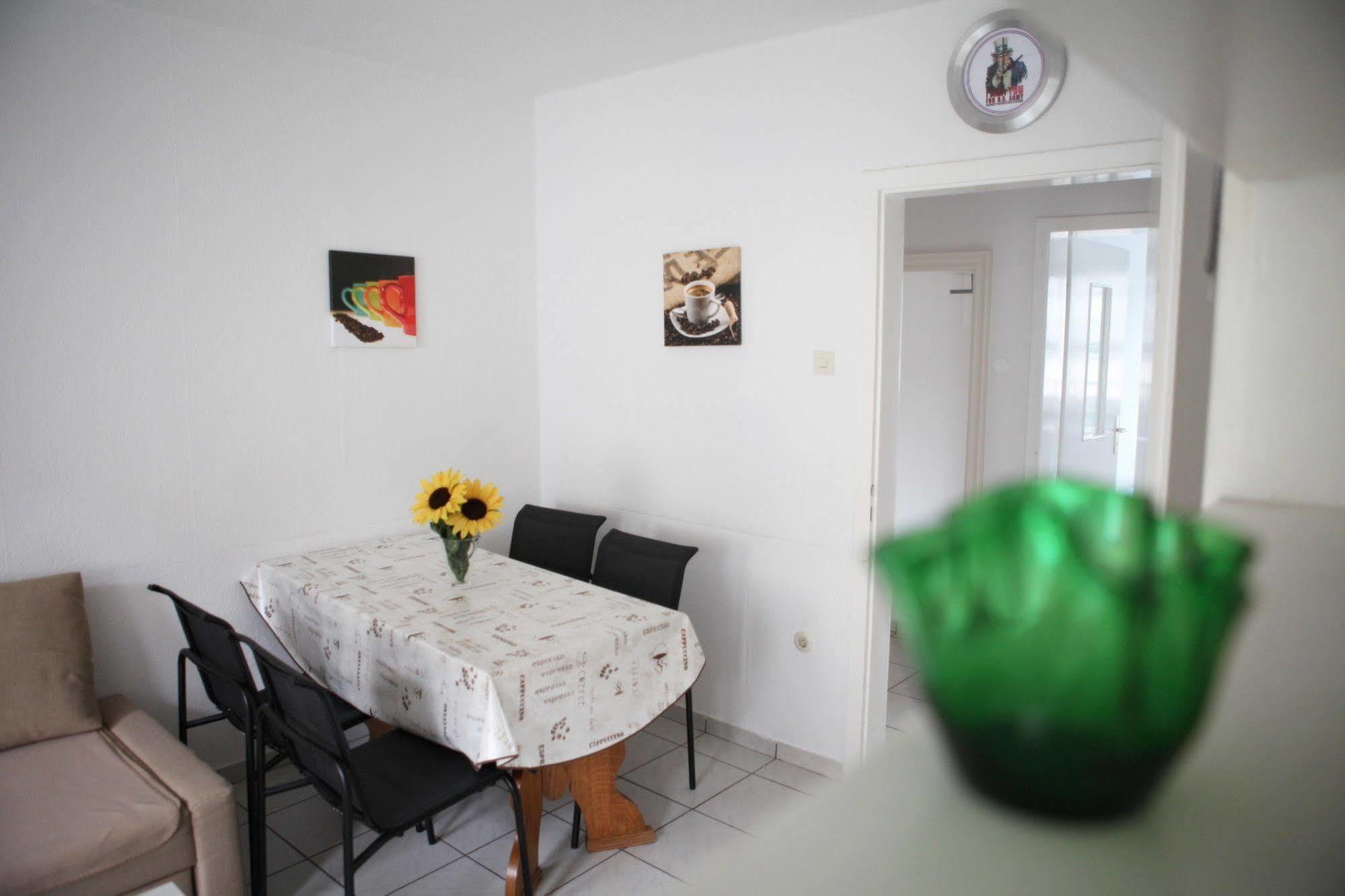 White House Bochum Ehrenfeld Apartment Екстериор снимка